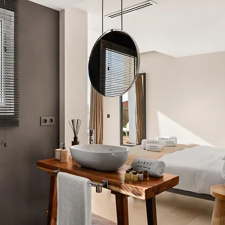 Вилла Karat Stone Адехе